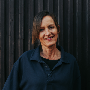 kerri robinson - catering assistant